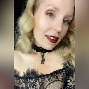 Killer Crochet Choker – With Butcher Knife Pendant